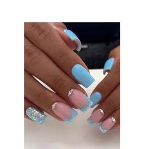 Pretty n Pink & Blue with Sparkles Press on nail Kit